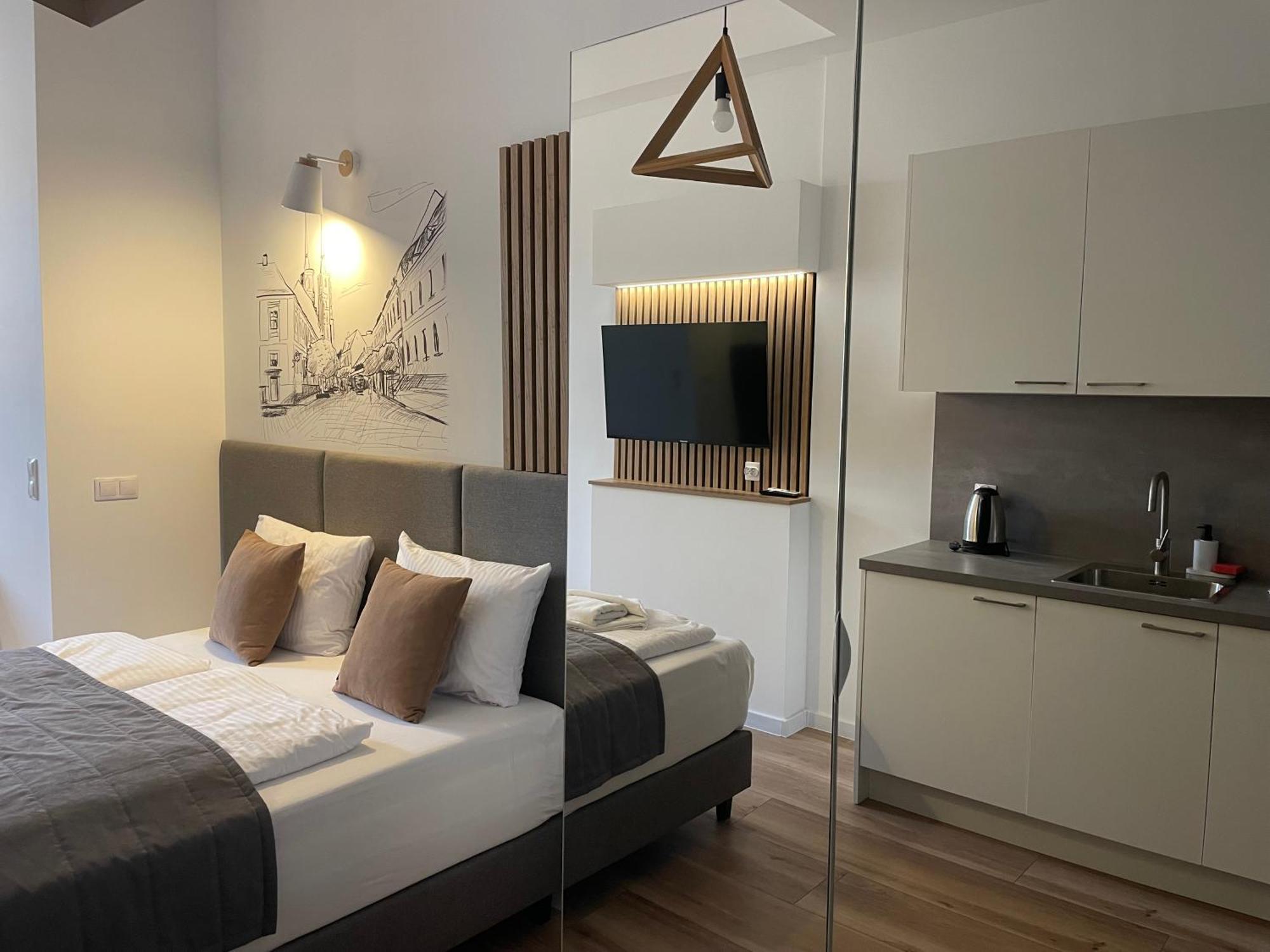 Aviendo Old Town Apartments Вроцлав Екстериор снимка