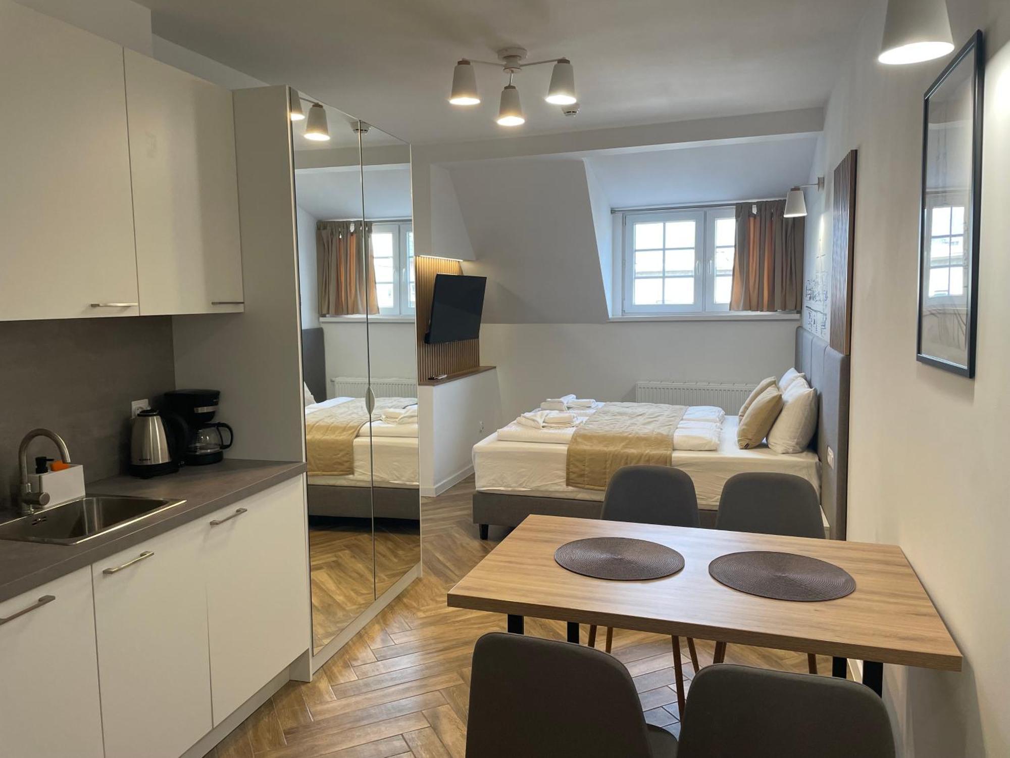 Aviendo Old Town Apartments Вроцлав Екстериор снимка